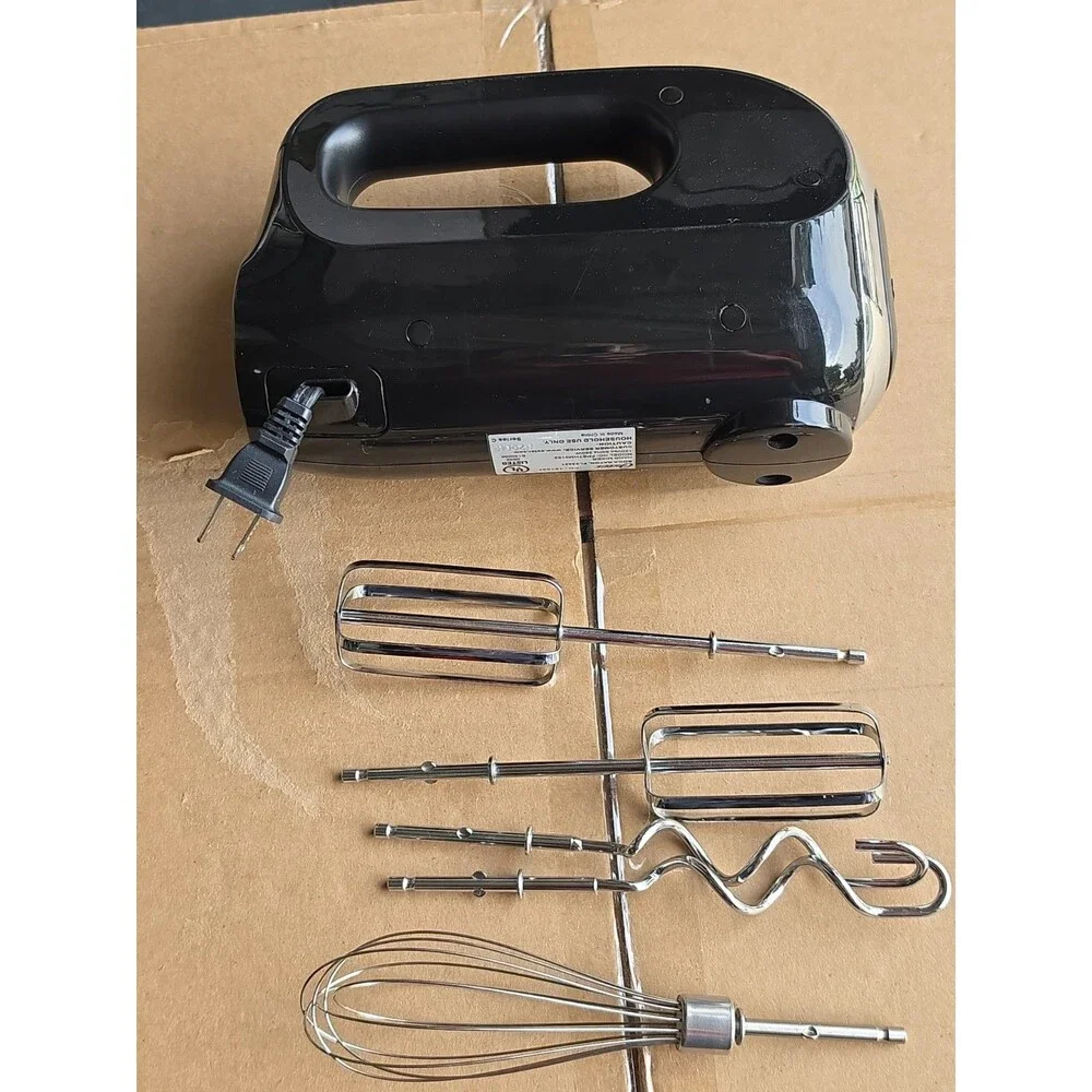 Oster Hand Mixer